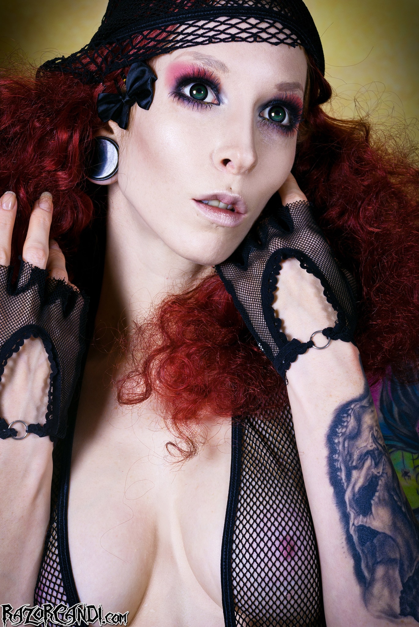 Razor Candi - Busty Tattooed Razor Candi with Big Curly Red Hair | Picture (3)