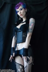 Razor Candi - Gothic Dreamgirl Razor Candi in Black Leather | Picture (6)