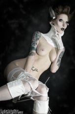 Razor Candi - Tattooed Bride of Frankenstein Cosplay | Picture (4)